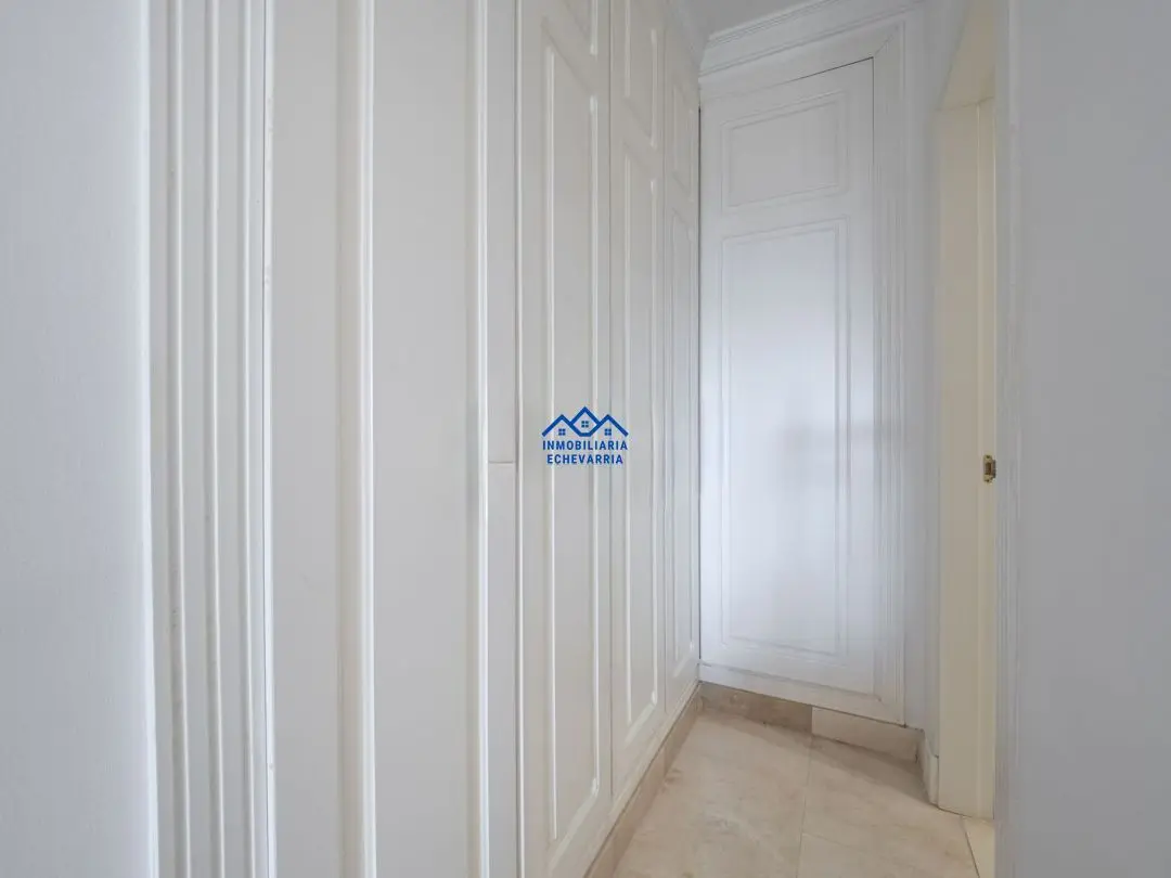 Middle Floor Apartment in Marbella