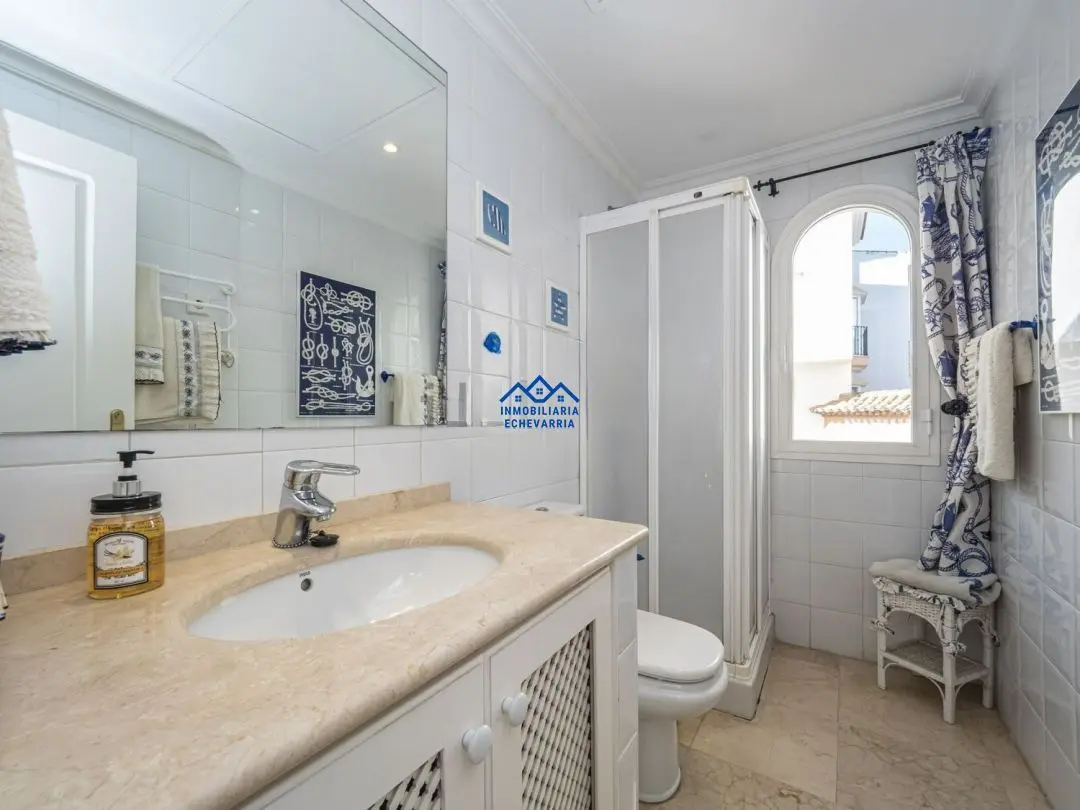Middle Floor Apartment in Marbella