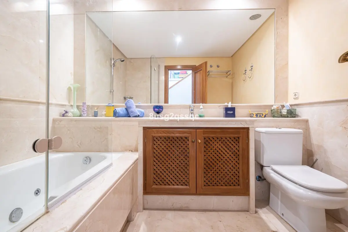 Semi-Detached House in Costalita