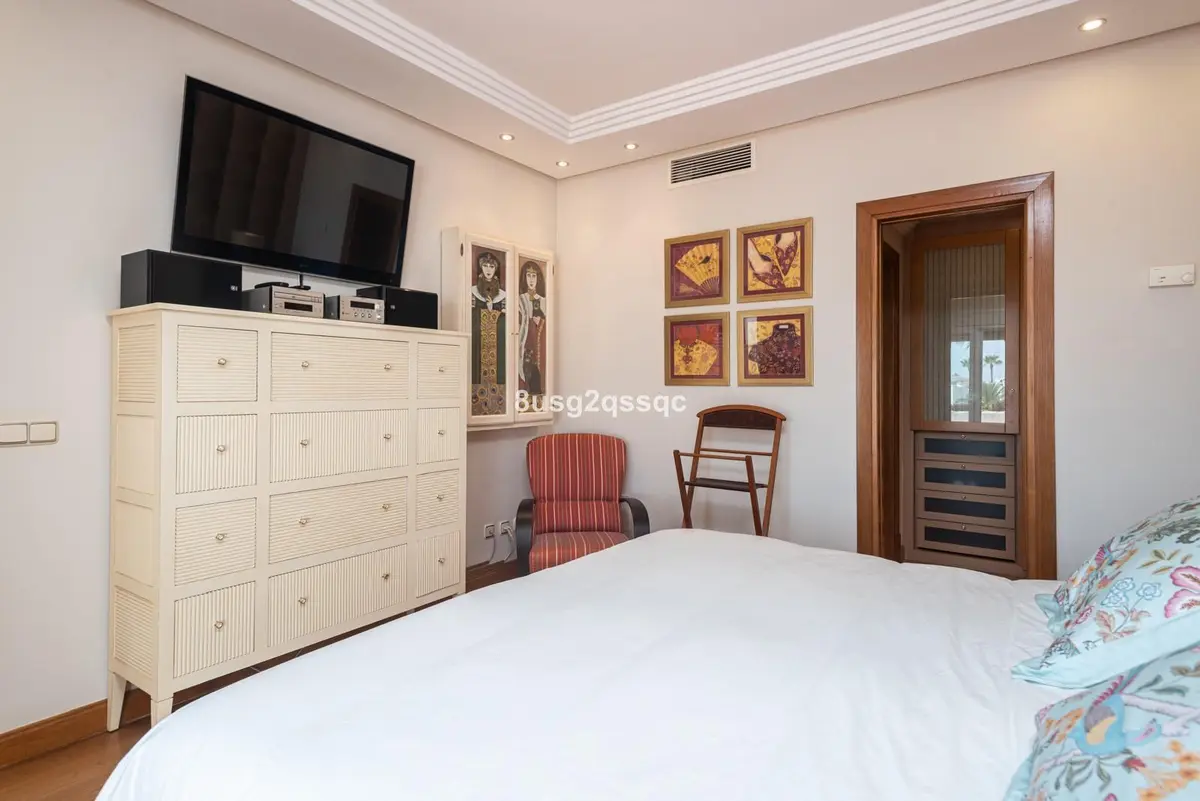 Semi-Detached House in Costalita