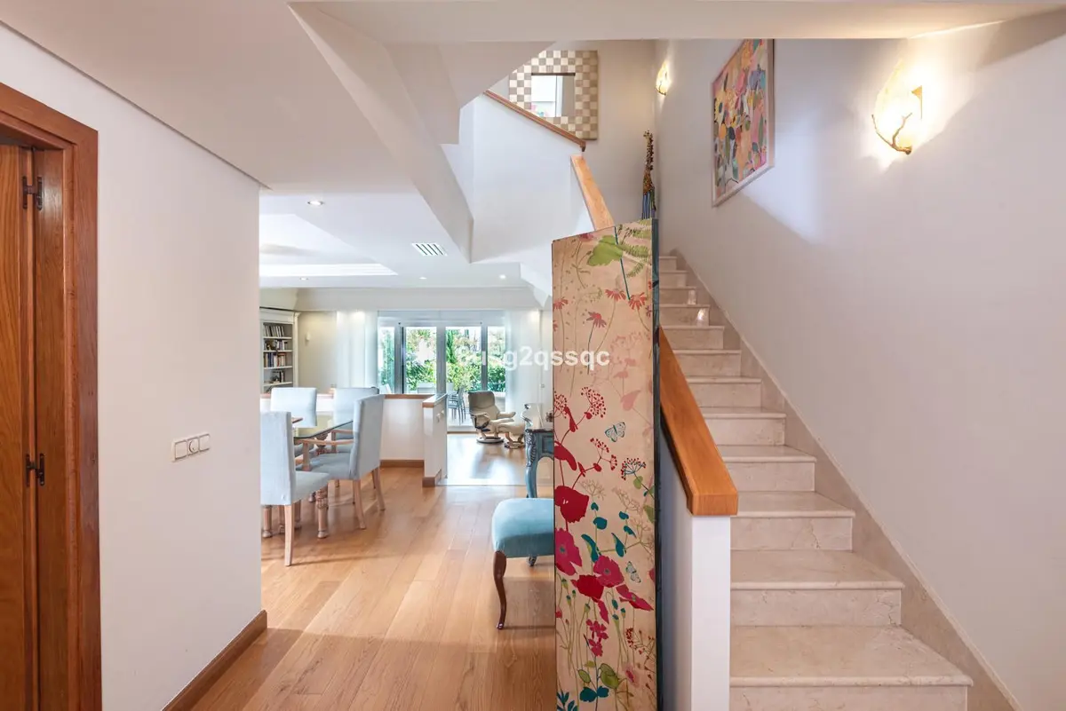 Semi-Detached House in Costalita