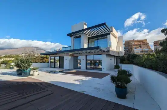 1-7020804132f1cd48fa7d0a6cde6ac64b