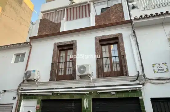 1-7020804132f1cd48fa7d0a6cde6ac64b